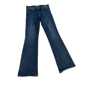 GAP midtone denim blue perfect boot cut Jeans distressed hems cotton blend 29